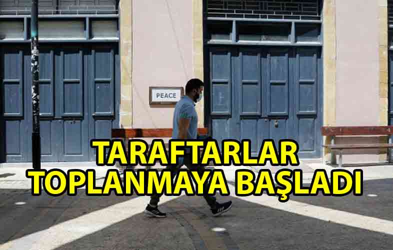 ozgur_gazete_kibris_taraftarlar_toplanmaya_basladi