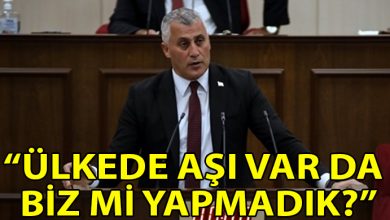 ozgur_gazete_kibris_Amcaoglu_Son_siniflarin_mezuniyeti_de_ortadayken_bu_eylem_israrin_neden