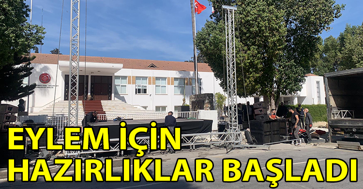 ozgur_gazete_kibris_Meclis_onunde_eylem_hazirligi